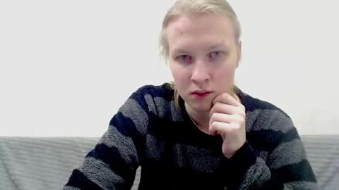 Snapshot of _dash_ chatting on February 17, 4:15 pm Tony online show from February 17, 4:15 pm