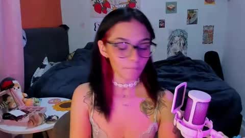 Snapshot of _dayanne_ chatting on December 5, 1:58 am Pao online show from December 5, 1:58 am