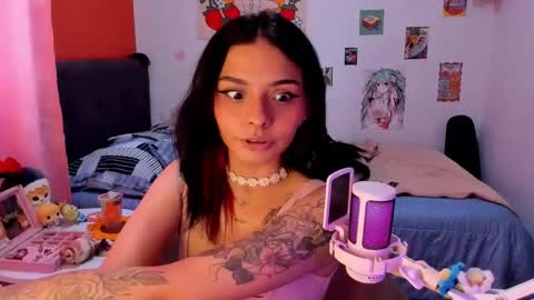 Snapshot of _dayanne_ chatting on December 7, 8:38 pm Pao online show from December 7, 8:38 pm