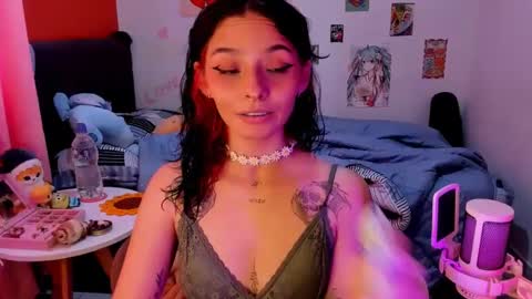 Snapshot of _dayanne_ chatting on December 9, 8:54 pm Pao online show from December 9, 8:54 pm