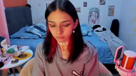 Snapshot of _dayanne_ chatting on January 23, 2:55 am Pao online show from January 23, 2:55 am