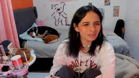 Snapshot of _dayanne_ chatting on October 9, 2:53 am Pao online show from October 9, 2:53 am