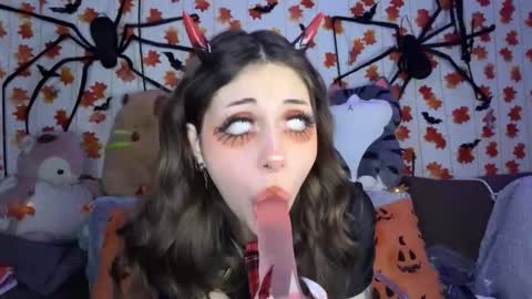 Kate online show from October 1, 5:24 am