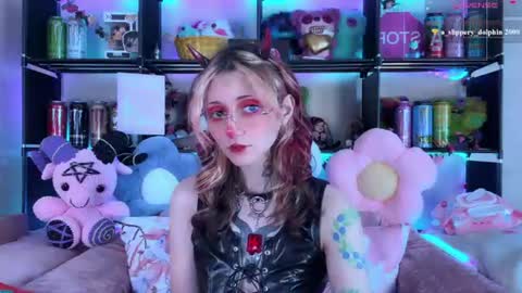 Snapshot of _devilbaby chatting on June 11, 2:53 am Kate online show from June 11, 2:53 am