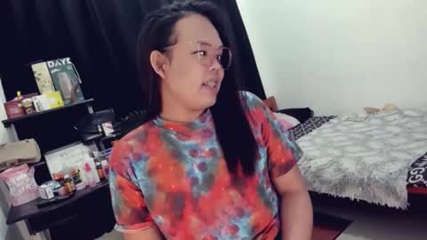 dianna find true love online show from April 9, 6:52 am