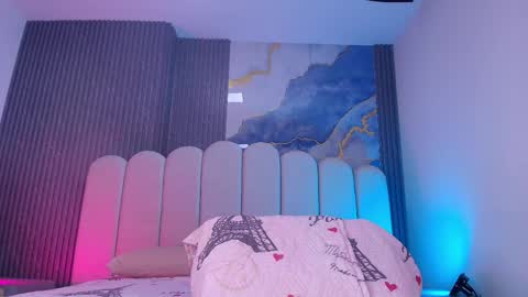 Dione online show from April 1, 7:11 pm