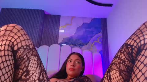 Dione online show from April 15, 7:58 pm