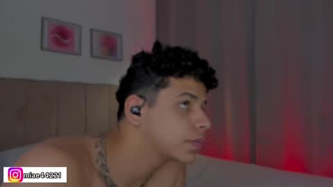 Emma and Tonny online show from October 4, 12:47 pm