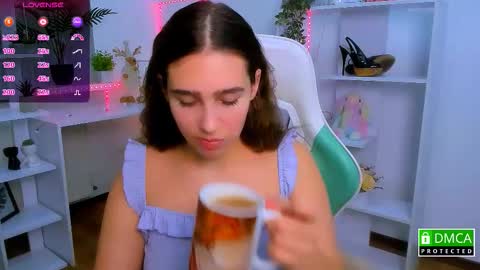 Lizzy  online show from November 23, 10:20 pm