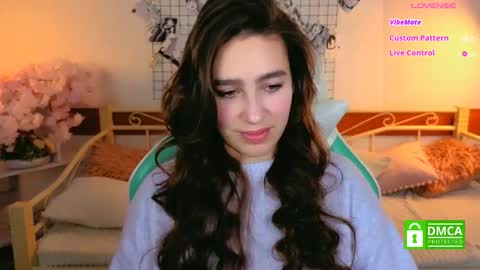 Lizzy  online show from March 8, 11:52 pm