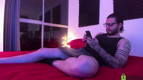 Snapshot of _elon_coxx_ chatting on May 7, 3:34 am - online show from May 7, 3:34 am