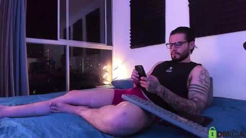 Snapshot of _elon_coxx_ chatting on May 31, 1:47 am - online show from May 31, 1:47 am