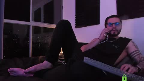 Snapshot of _elon_coxx_ chatting on June 6, 11:42 pm - online show from June 6, 11:42 pm