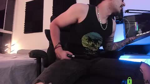  -         online show from August 4, 11:51 pm