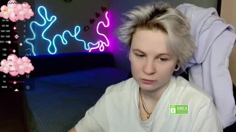 chloue and Gretta online show from November 10, 7:02 pm