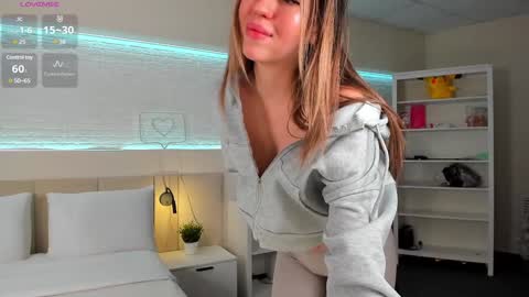 Milana online show from February 2, 3:21 am