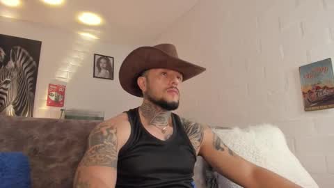 Emilio online show from February 17, 9:39 am