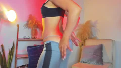 emma morryson online show from April 2, 9:01 pm