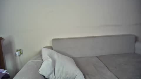 Emma Sugar online show from March 2, 7:15 am