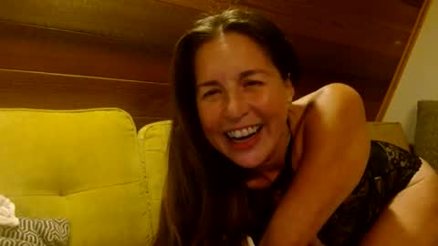 _energygodess online show from April 12, 3:44 am