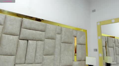 Snapshot of _eris_rose chatting on November 29, 8:34 pm _eris_rose online show from November 29, 8:34 pm