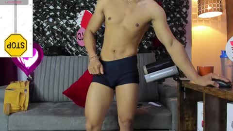 Snapshot of _eufrates_ chatting on February 17, 3:42 pm  EUFRATES online show from February 17, 3:42 pm