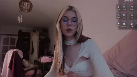 Eva online show from April 26, 9:07 am