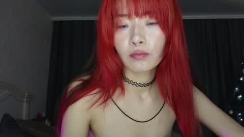 Snapshot of _eve____ chatting on December 14, 10:28 pm EveEva online show from December 14, 10:28 pm