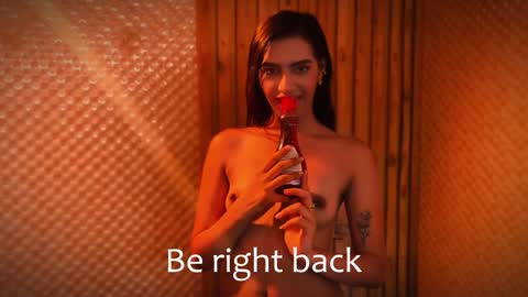 Felicity online show from December 18, 2:38 pm