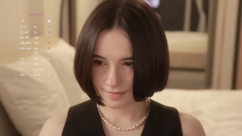 Essie  online show from April 18, 7:07 pm