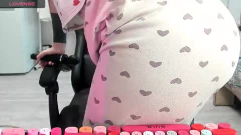 Alis online show from December 14, 8:30 am