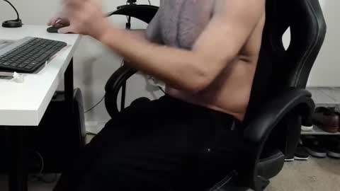 Full Sender online show from February 19, 12:57 am