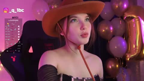 gardenofeden online show from December 2, 5:04 pm