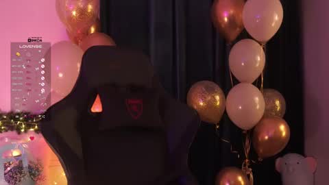 gardenofeden online show from December 3, 4:06 pm