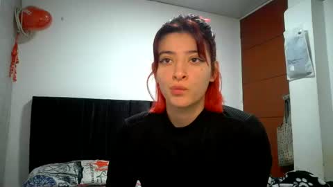 Snapshot of _genesid_dixton chatting on June 19, 8:56 pm Mia-foster online show from June 19, 8:56 pm