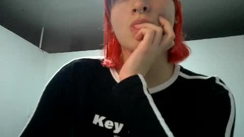 Snapshot of _genesid_dixton chatting on June 30, 10:22 pm Mia-foster online show from June 30, 10:22 pm