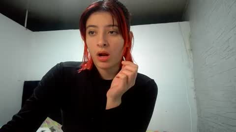 Snapshot of _genesid_dixton chatting on July 2, 4:40 am Mia-foster online show from July 2, 4:40 am