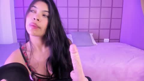 Snapshot of _giamonroe chatting on November 21, 4:27 pm Gia online show from November 21, 4:27 pm