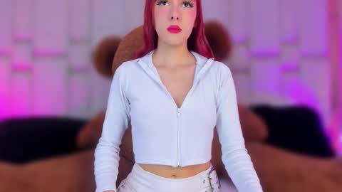 Gigi online show from November 19, 12:05 pm