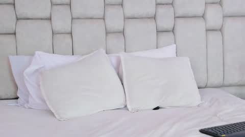 Snapshot of _gingercherry_ chatting on February 1, 8:08 am Ginger Cherry online show from February 1, 8:08 am