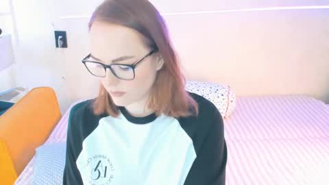 Snapshot of _gingermean_ chatting on March 1, 7:30 am GingerMean online show from March 1, 7:30 am