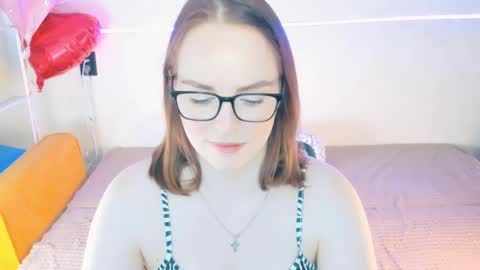 Snapshot of _gingermean_ chatting on March 11, 4:32 am GingerMean online show from March 11, 4:32 am