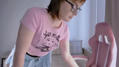 Snapshot of _gingermean_ chatting on October 17, 6:05 am GingerMean online show from October 17, 6:05 am