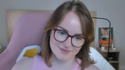 Snapshot of _gingermean_ chatting on June 29, 10:15 am GingerMean online show from June 29, 10:15 am