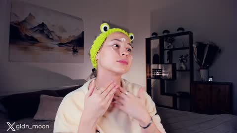 Rina online show from January 19, 7:37 pm