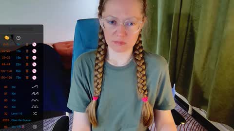 Snapshot of _goldilocks__ chatting on September 12, 7:08 am _goldilocks__ online show from September 12, 7:08 am