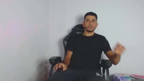 Snapshot of _grasshopper chatting on February 20, 10:10 pm _grasshopper online show from February 20, 10:10 pm