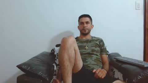 Snapshot of _grasshopper chatting on February 26, 2:32 am _grasshopper online show from February 26, 2:32 am