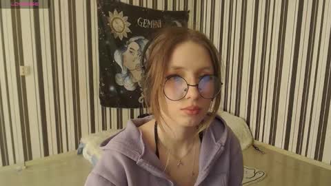 Snapshot of _hanna_moon_ chatting on October 2, 11:28 am Hannaolotl online show from October 2, 11:28 am