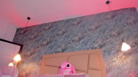 Snapshot of _hollywood_1 chatting on November 16, 9:04 am Hollywood online show from November 16, 9:04 am